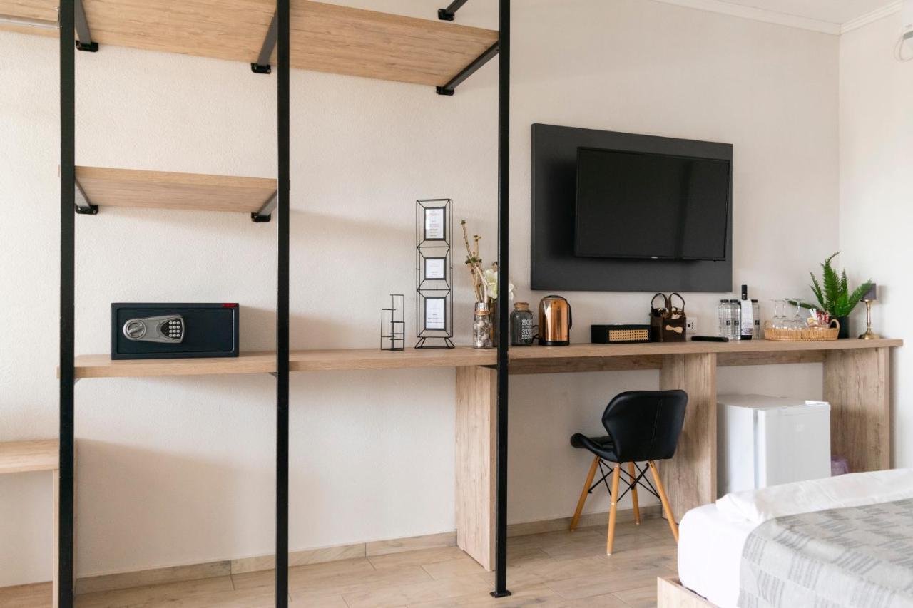فندق Boutique 23 Douăzeci şi Trei August المظهر الخارجي الصورة